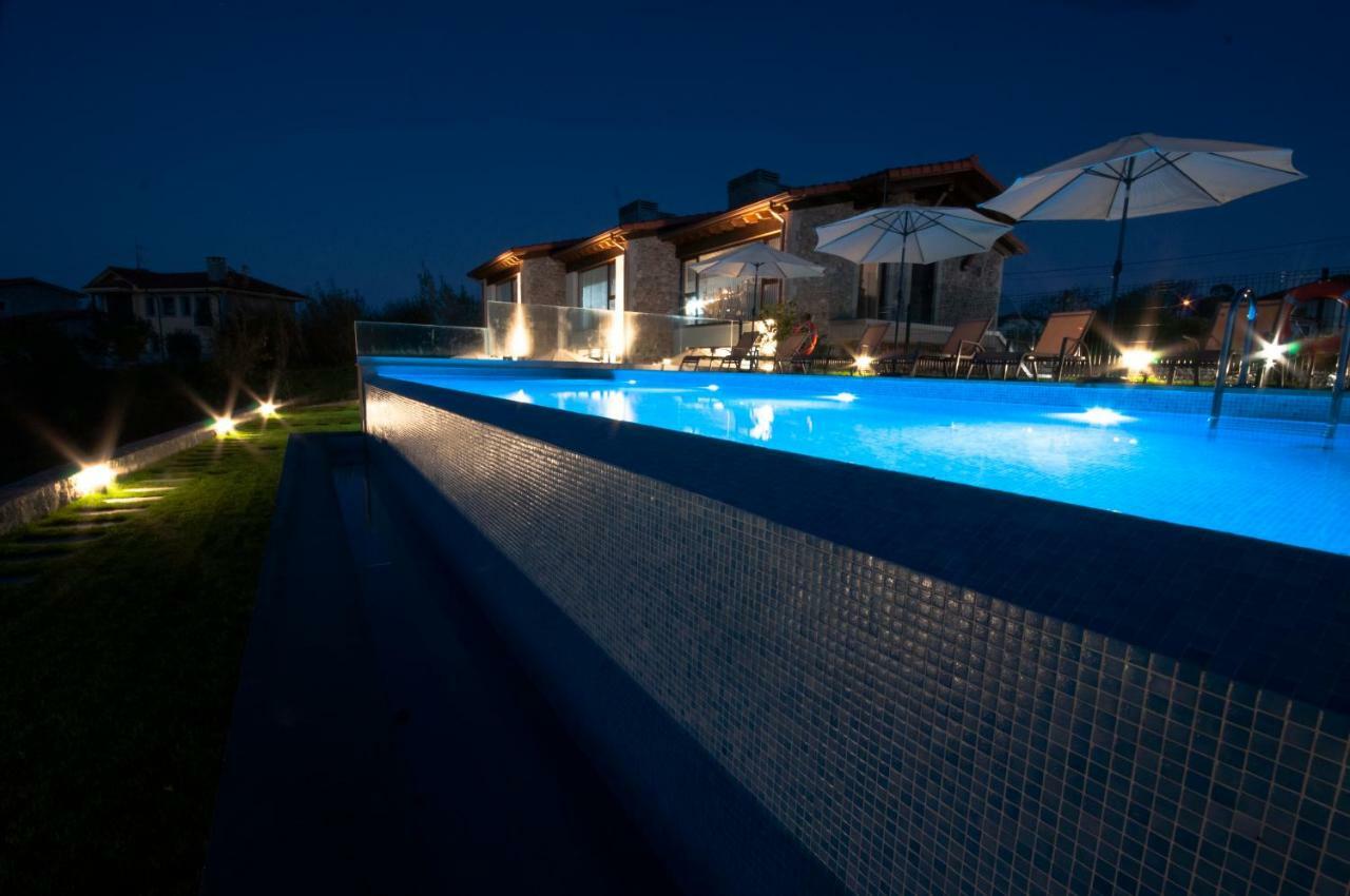 Bufones De Pria Apartamentos Rurales Garaña Εξωτερικό φωτογραφία